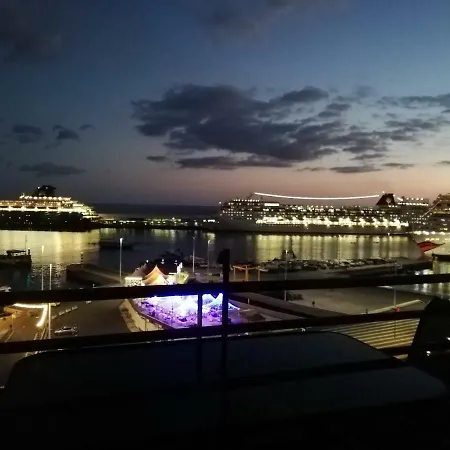 Marina Club *